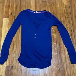 LAST CHANCE - VS Victoria Secret Henley Style sleep tee XS